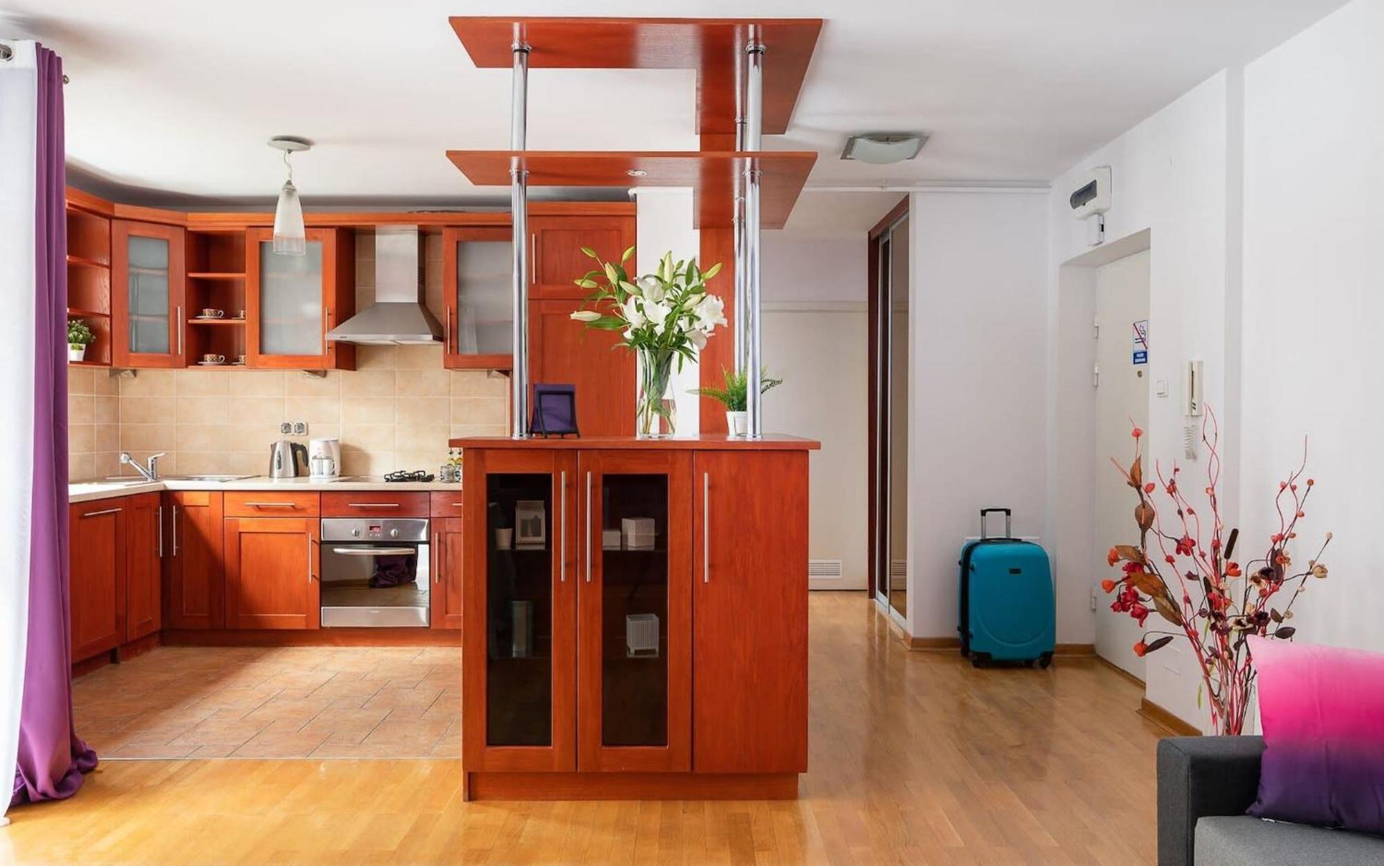 Elektoralna 12A - Colorful Apartment With Balcony By Noclegi Renters วอร์ซอ ภายนอก รูปภาพ